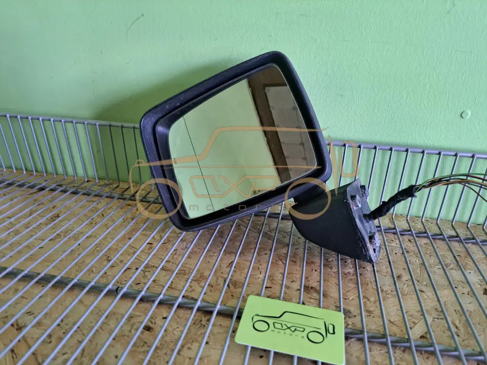 Mercedes-Benz G-Class W463 Outside mirror left