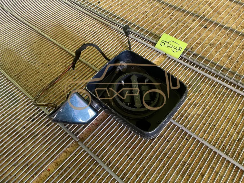 Mercedes-Benz G-Class W463 Outside mirror right