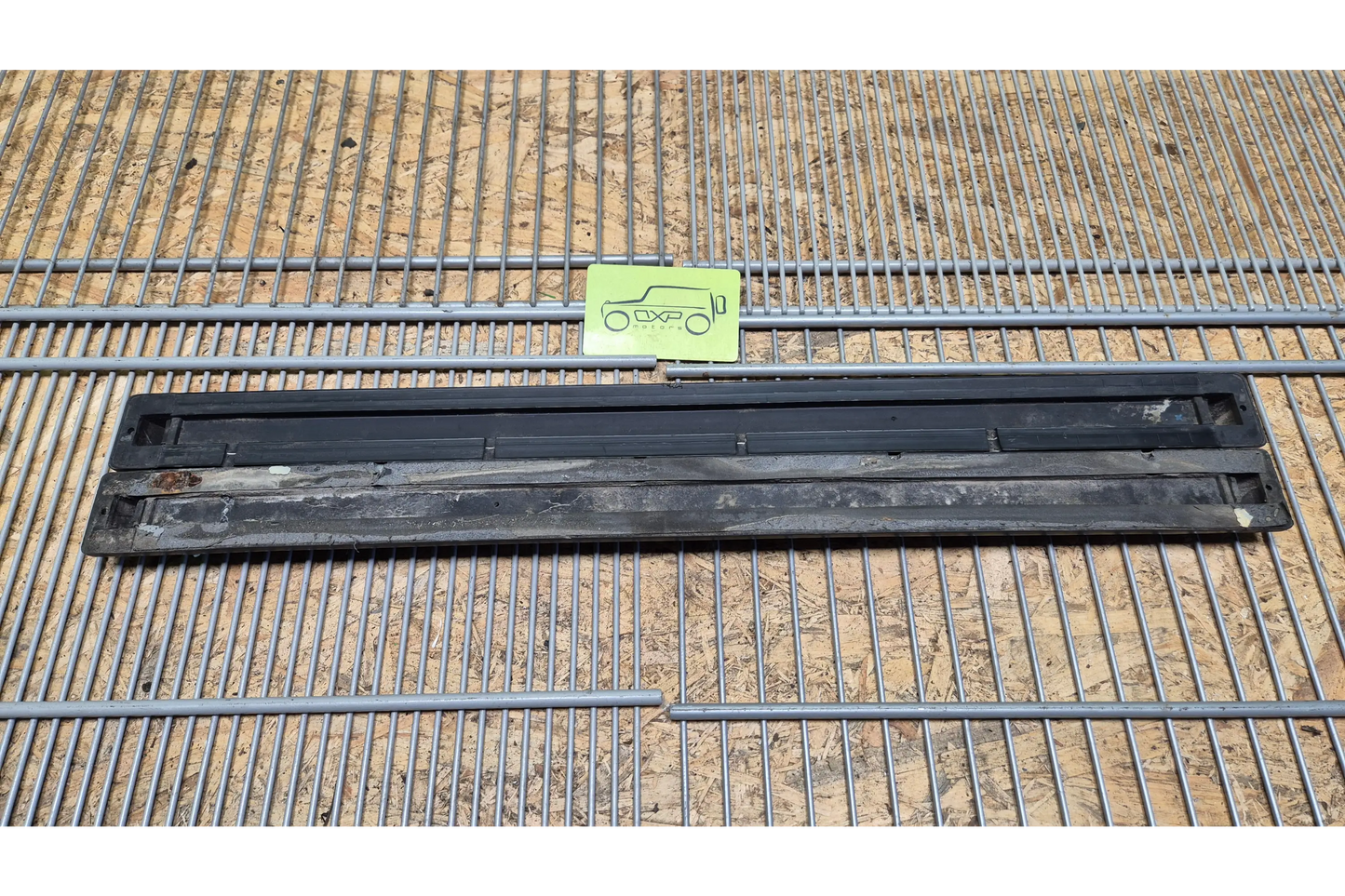 Mercedes-Benz G-Class W463 Rear Door Moulding