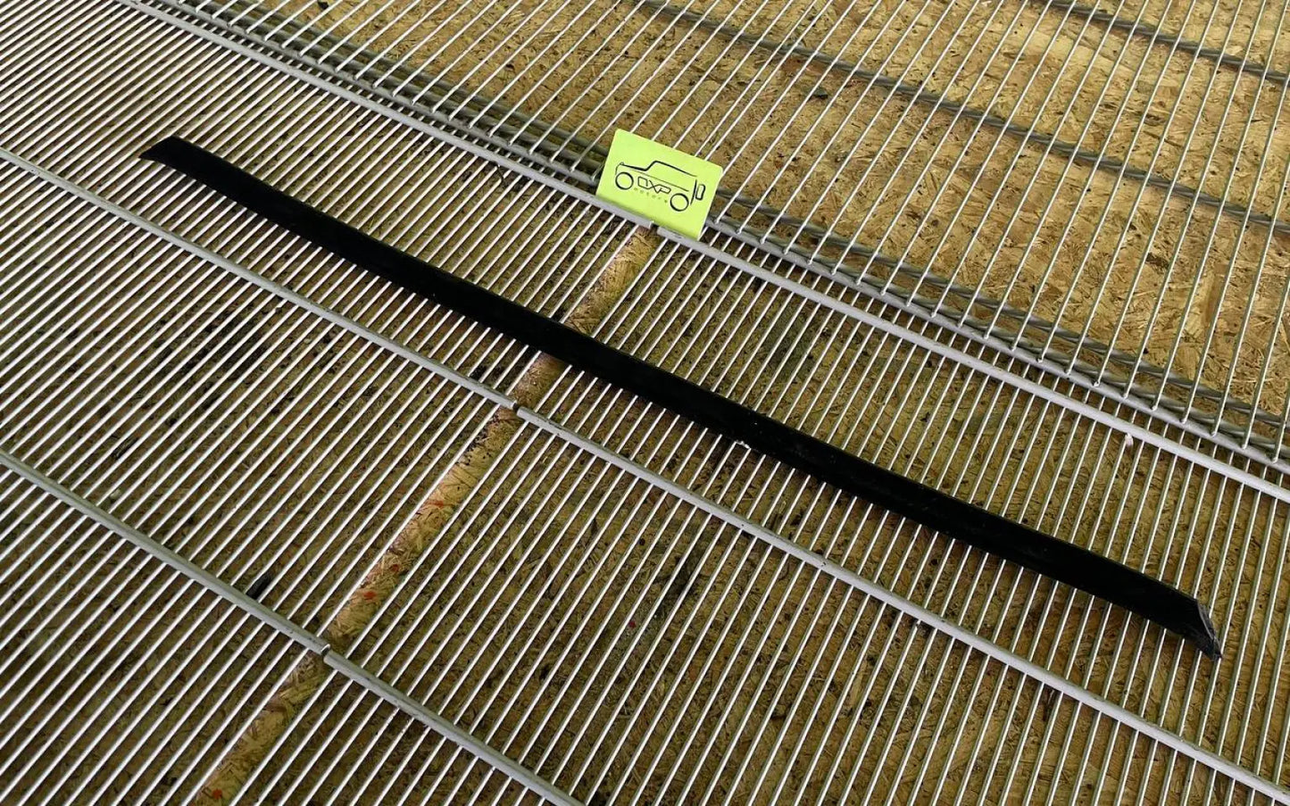 Mercedes-Benz G-Class W463 Rear Door Window Inside Sealing Rail