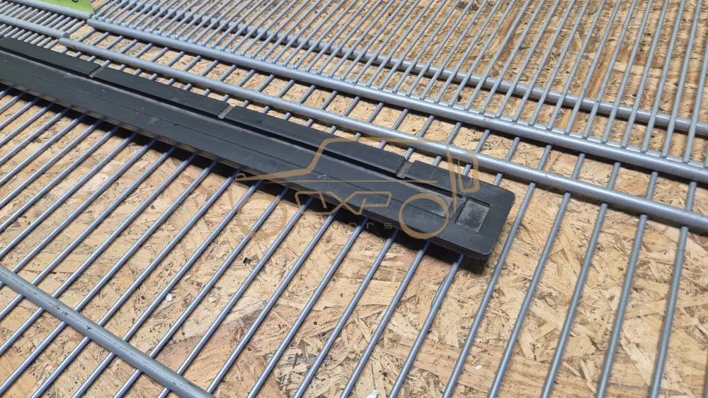 Mercedes-Benz G-Class W463 Rear Fender Molding Trim