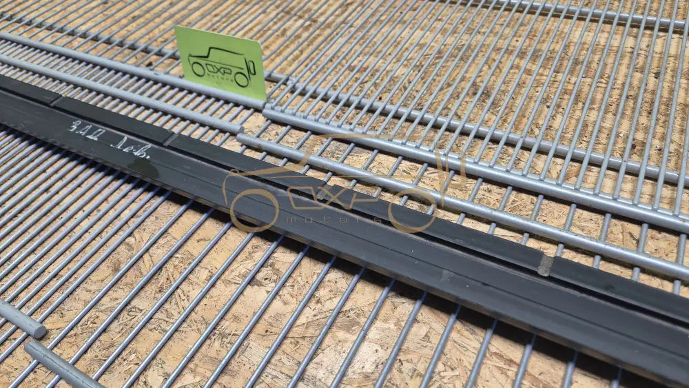 Mercedes-Benz G-Class W463 Rear Fender Molding Trim