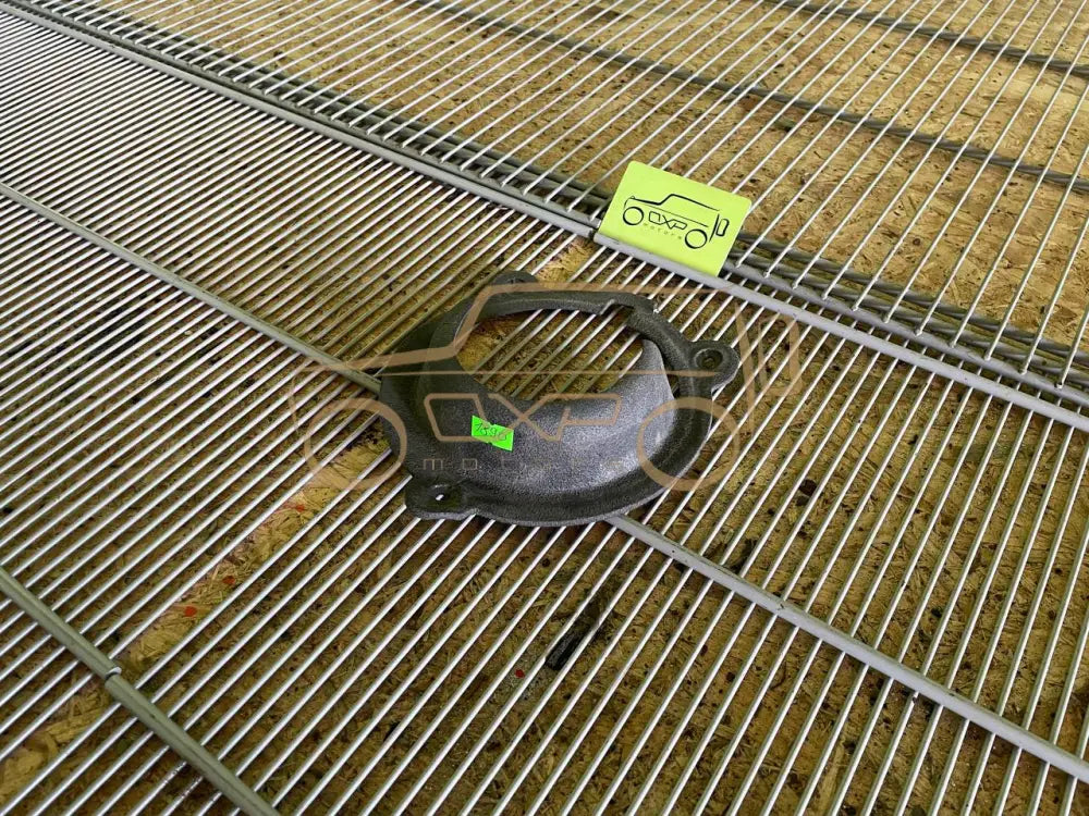 Mercedes-Benz G-Class W463 Rear Speaker Enclosure