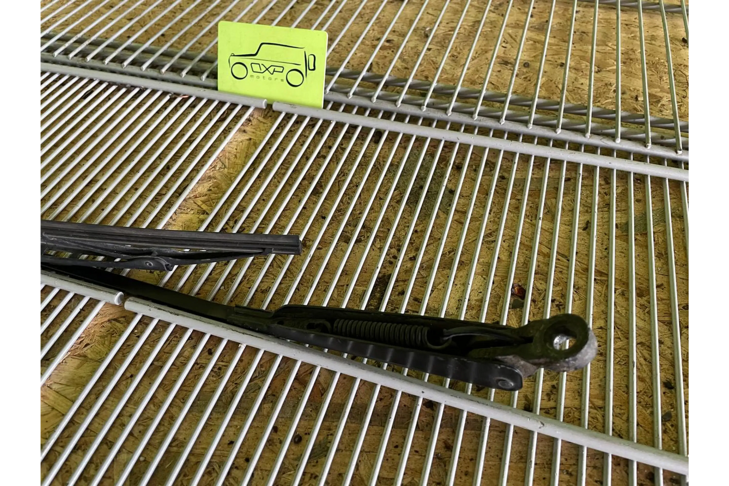 Mercedes-Benz G-Class W463 Rear wiper arm