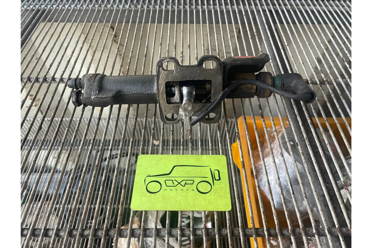 Mercedes-Benz G-Class W463 Shift Cylinder Differential