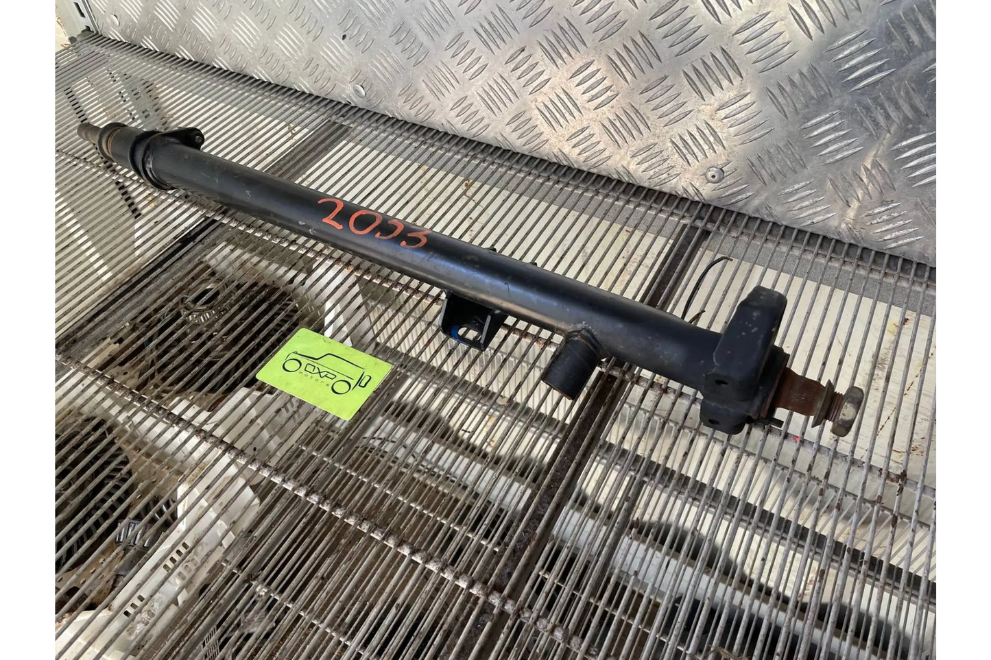 Mercedes-Benz G-Class W463 Steering column