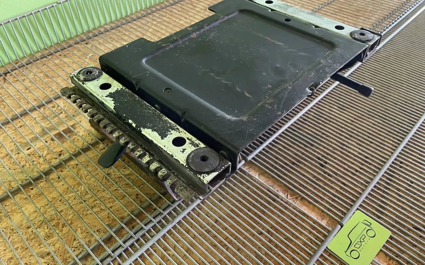 Mercedes Benz G-Class W463 SWB Right Seat Box