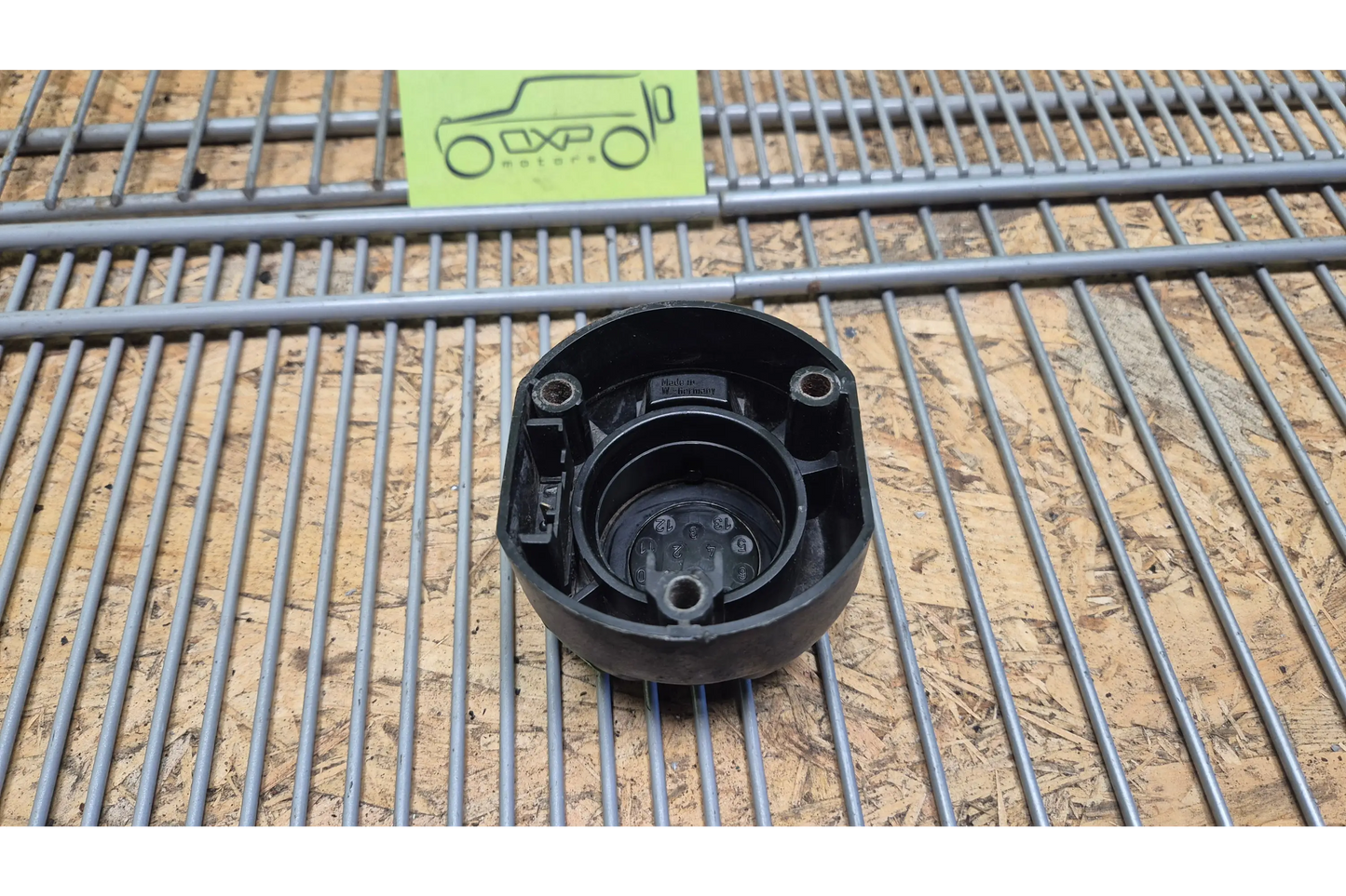 Mercedes-Benz G-Class W463 Trailer Hitch Plug Socket