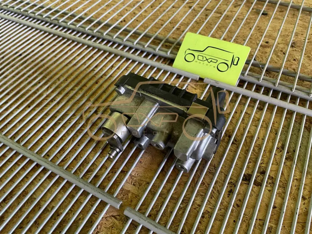 Mercedes-Benz G-Class W463 Turbo Regulator Garrett