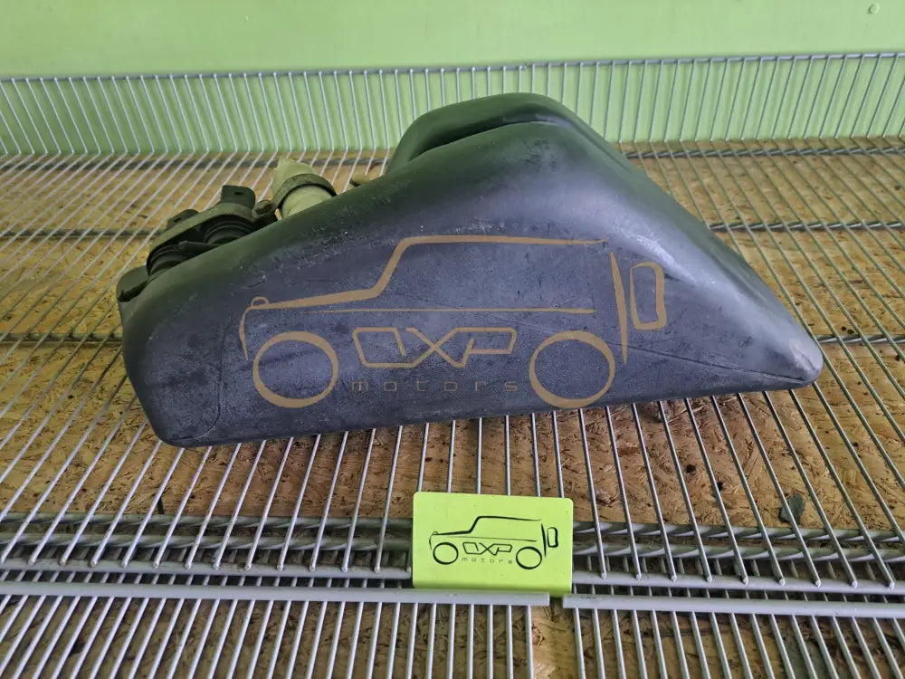 Mercedes-Benz G-Class W463 Washer Fluid Tank