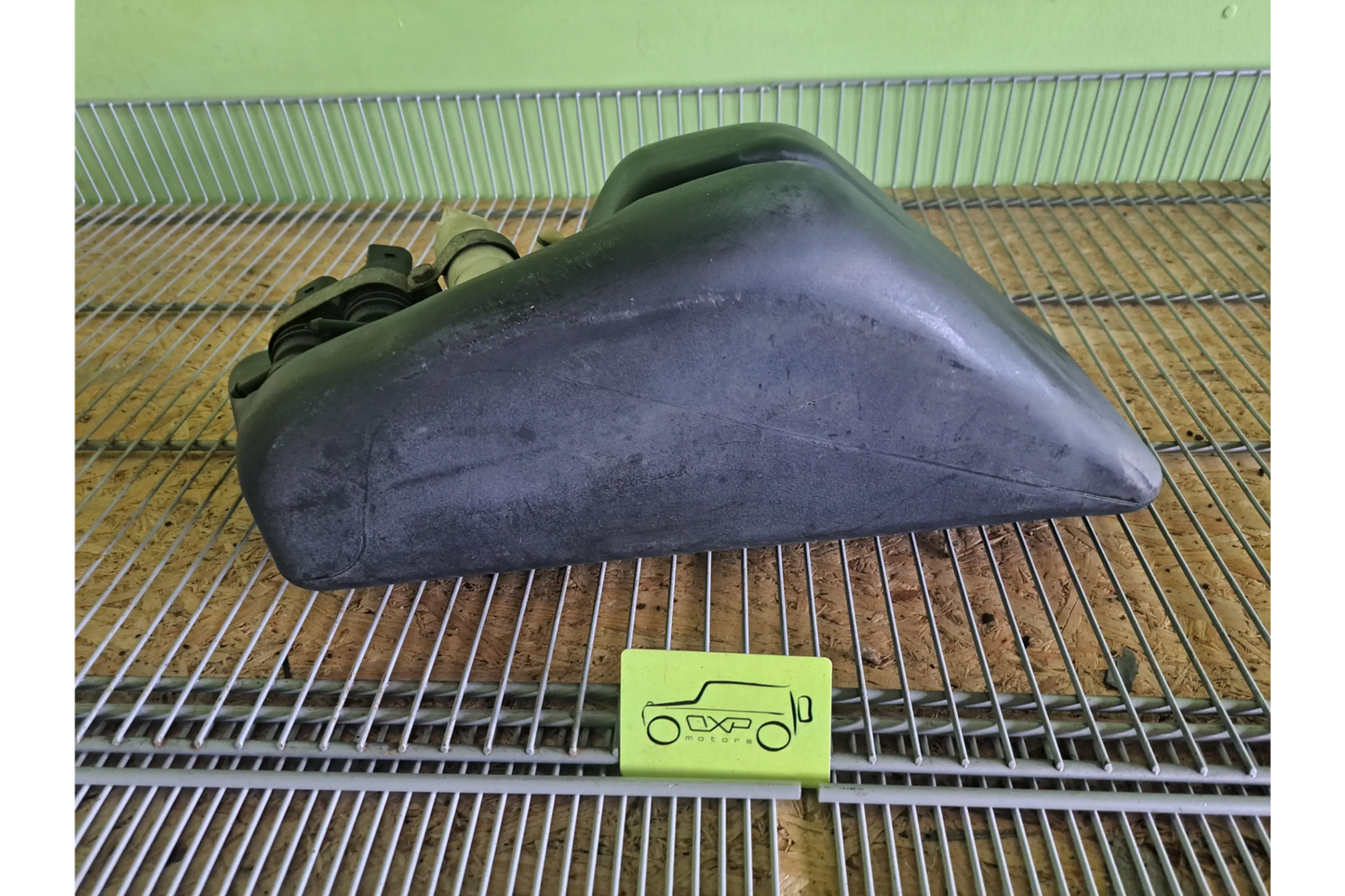 Mercedes-Benz G-Class W463 Washer Fluid Tank