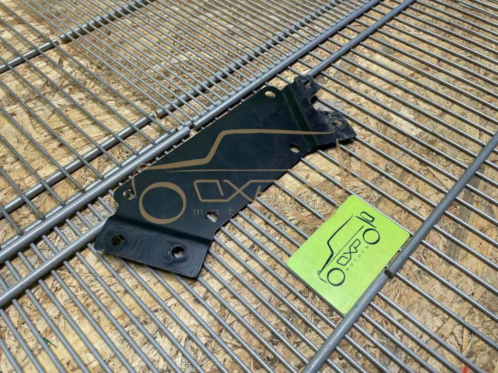 Mercedes-Benz G-Class W463 Window Regulator Bracket Front Right