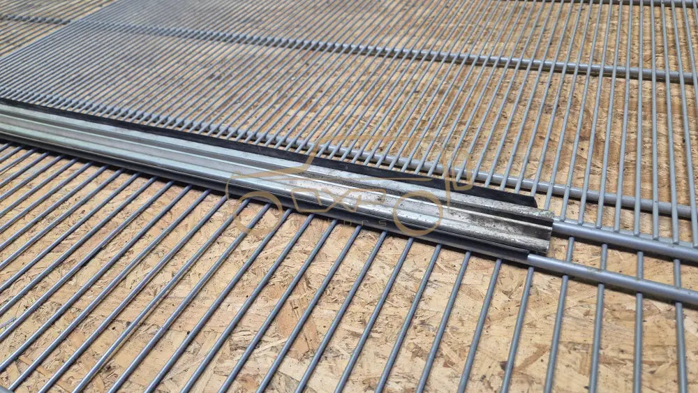 Mercedes-Benz G-Class W463 Windscreen moulding