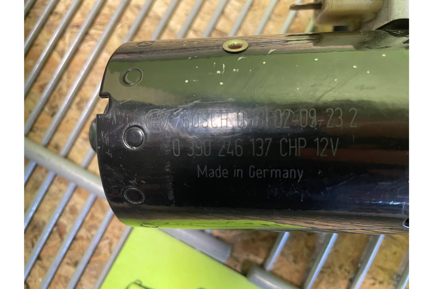 Mercedes-Benz G-Class W463 Windshield Wiper Motor