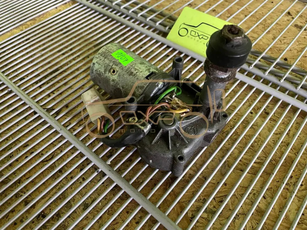 Mercedes-Benz G-Class W463 Wiper Motor Rear
