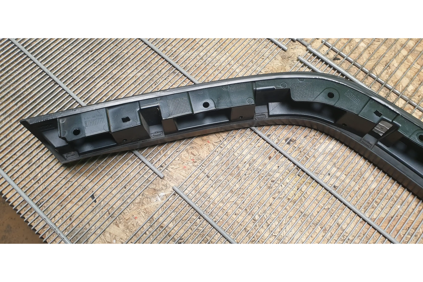 Mercedes-Benz G-Class W463A AMG Fender flare rear right - fender flare