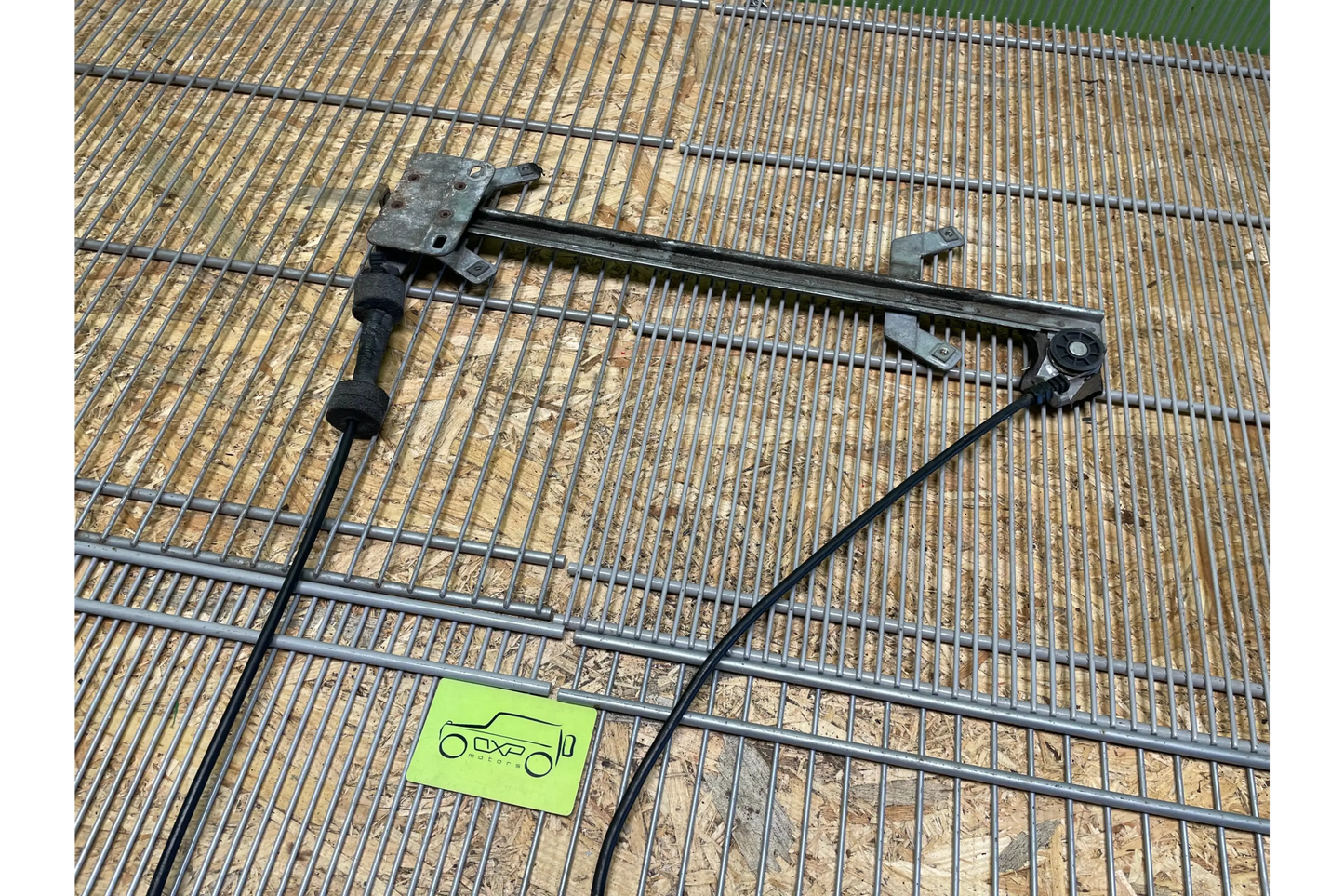 Mercedes-Benz G W463 G400 Rear Right Window Regulator
