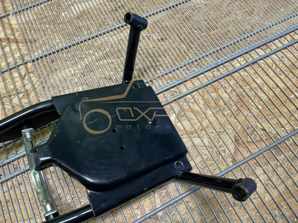 Mercedes-Benz G W463 Steering Column Bracket Mount