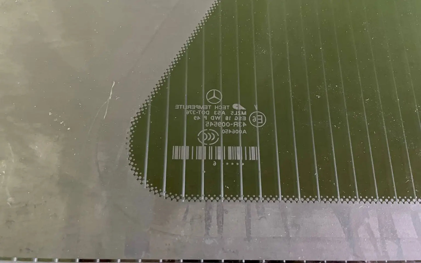 Mercedes-Benz GL-Class W164 Left Rear Side Window