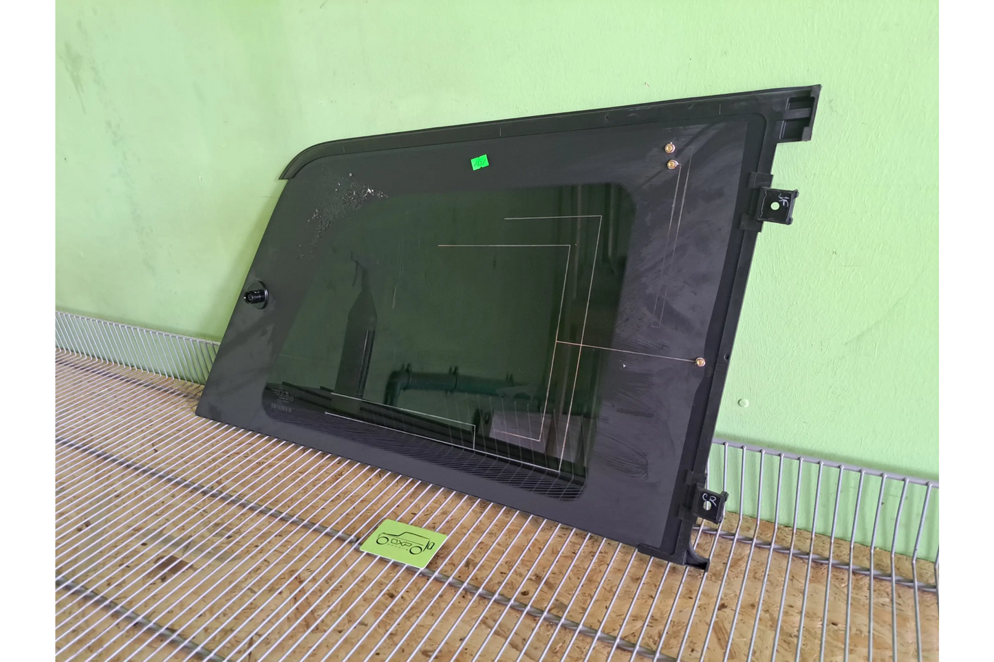 Mercedes-Benz GL-Class W164 NEW Factory tinted rear left window