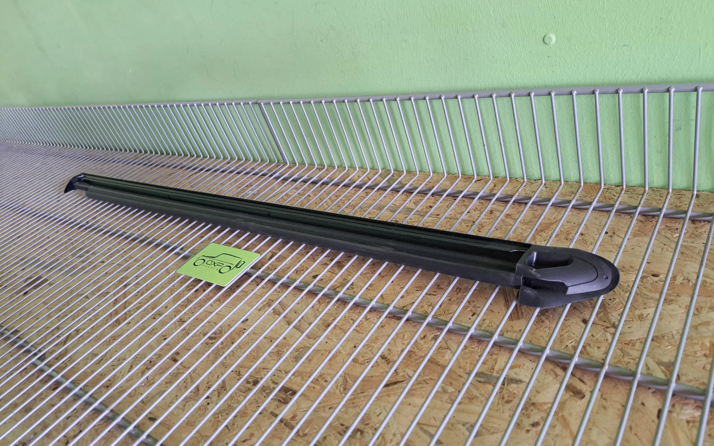 Mercedes-Benz GL-Class W164 NEW Rear left side window trim