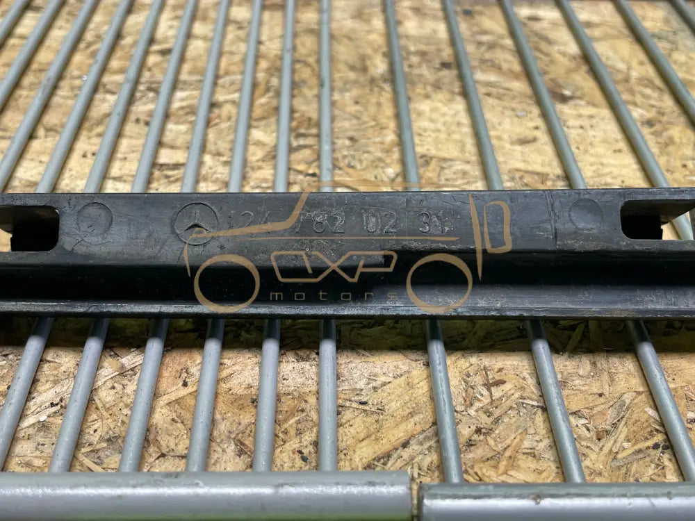 Mercedes-Benz S-Class W140 Right Sunroof Guide