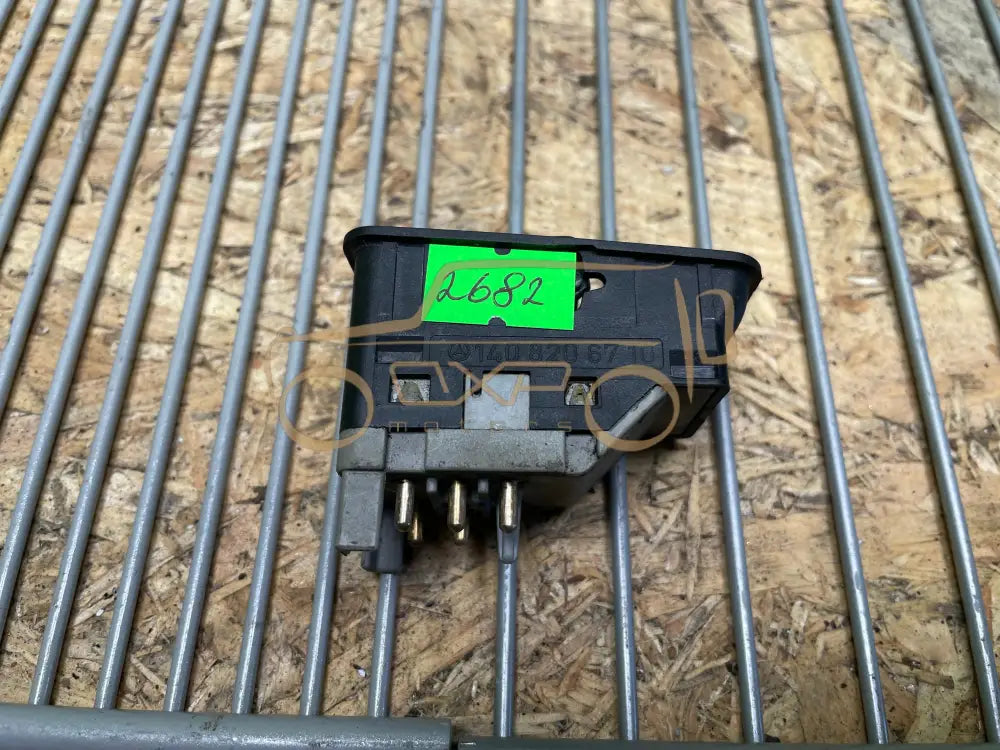 Mercedes-Benz S-Class W140 Sunroof Switch