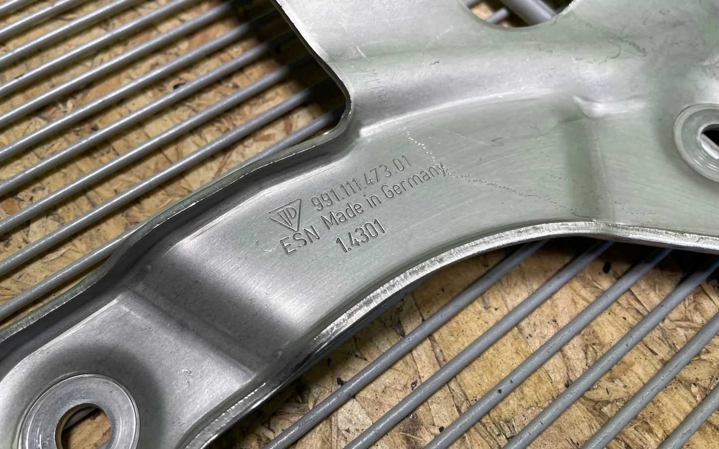 Porsche 911 991 Exhaust spring holder - spring holder