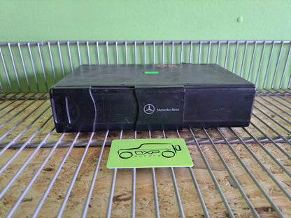 Mercedes-Benz G-Class W463 CD Changer