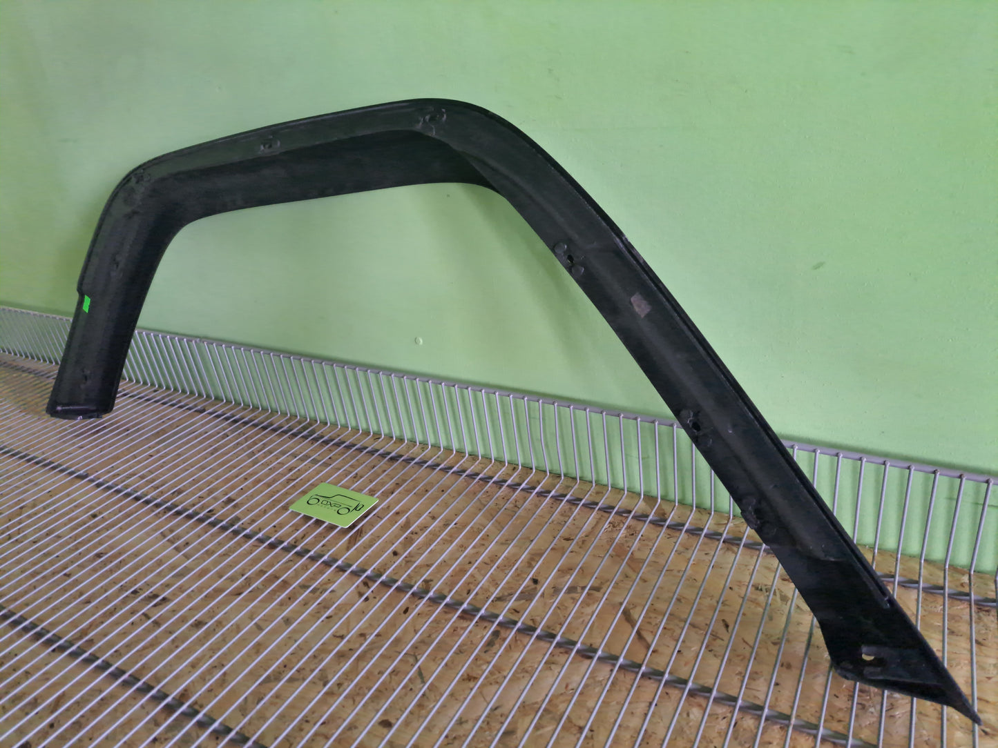 Mercedes-Benz G-Class W463 Fender flare rear left