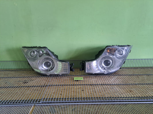 Mercedes-Benz Actros Headlight set Bi-Xenon