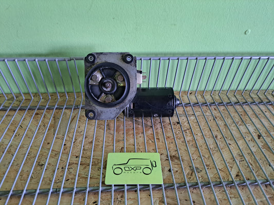 Mercedes-Benz G-Class W460 Wiper motor