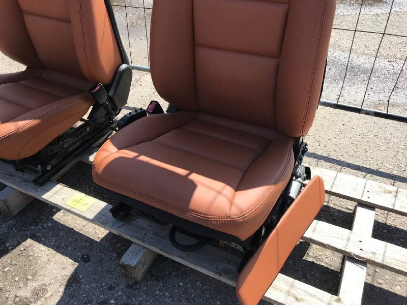 Mercedes-Benz G-Class Classe Leather seats (All Models 2001-2011)