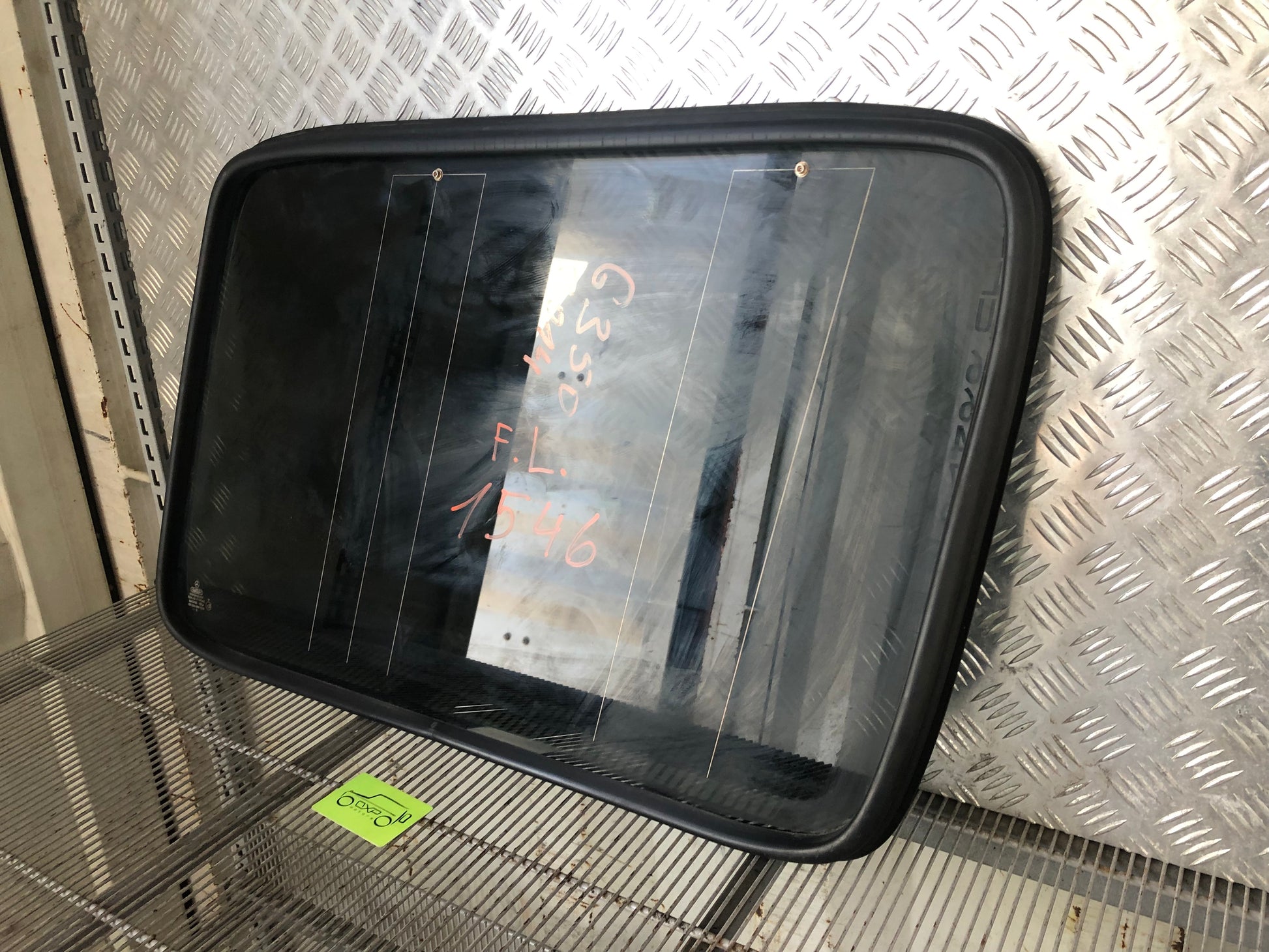 Mercedes-Benz G-Class W463 Heated rear left side window - OXPParts