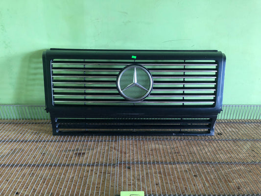 Mercedes-Benz G-Class W463 Front grill