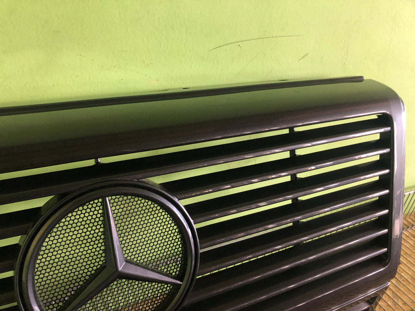 Mercedes-Benz G-Class W463 Front grill