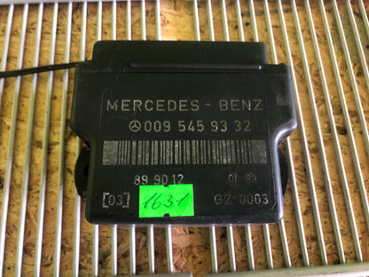 Mercedes-Benz G-Class W463 G350 1993 Glow plug relay