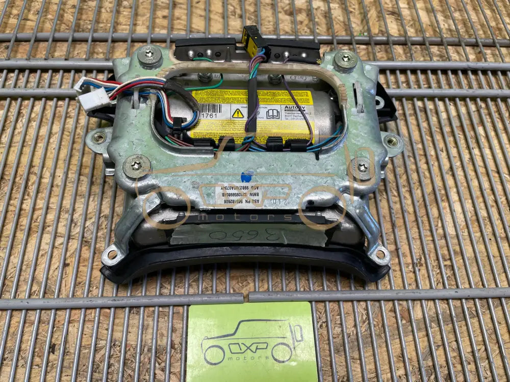 BMW 5 E39 SRS driver airbag - srs airbag