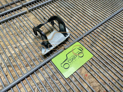 BMW 5 E60 E61 Right cover trim headlight cleaning system - cover trim headlight