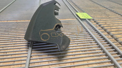 BMW 5 F10 Seat Trim Details - seat trim