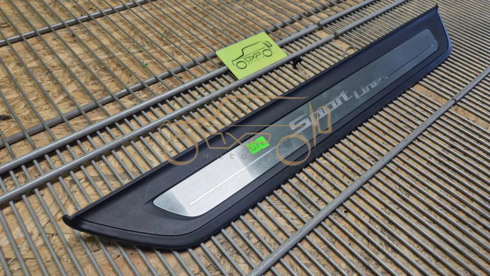 BMW 5 G30 G31 Front Sill Trim Cover - sill trim