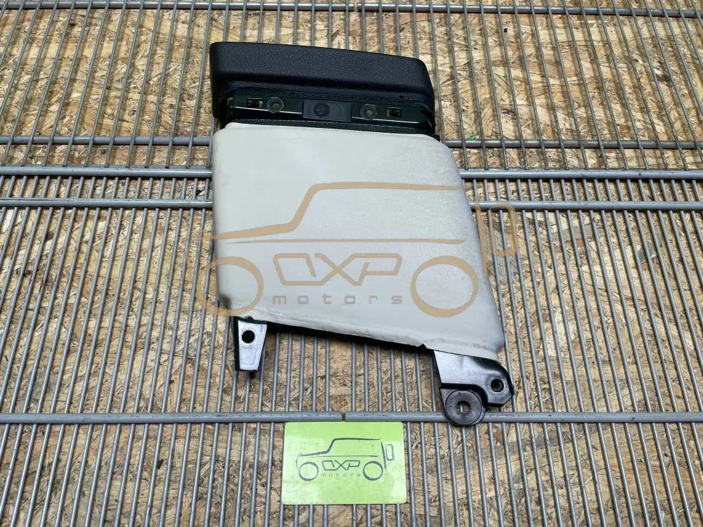 BMW 5 Gran Turismo F07 Left B-Pillar trim cover - b-pillar trim