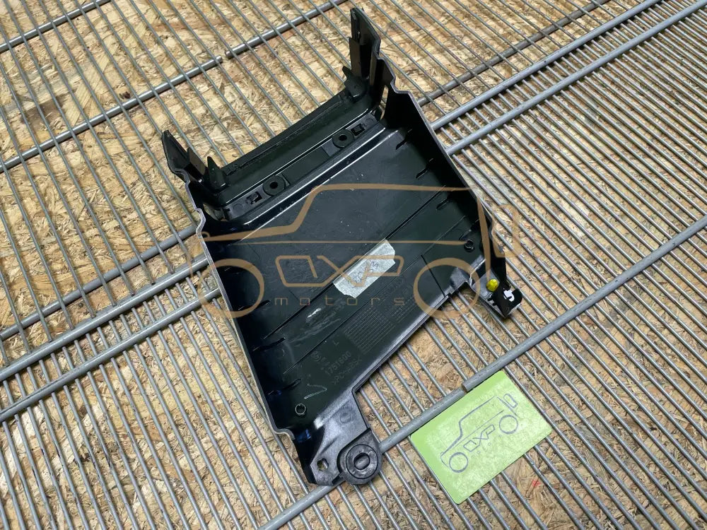 BMW 5 Gran Turismo F07 Left B-Pillar trim cover - b-pillar trim