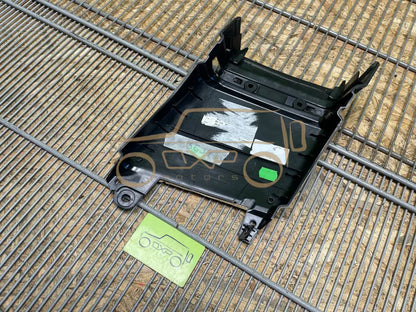 BMW 5 Gran Turismo F07 Left B-Pillar trim cover - b-pillar trim