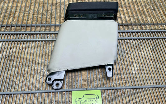 BMW 5 Gran Turismo F07 Right B-Pillar trim cover - b-pillar trim