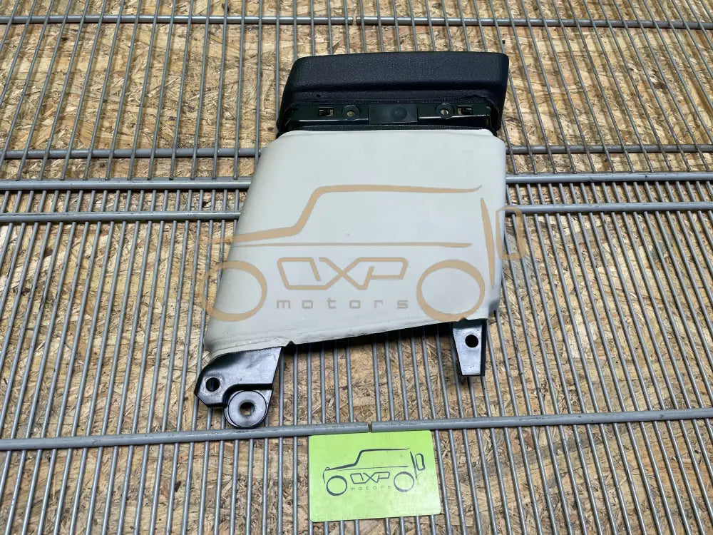 BMW 5 Gran Turismo F07 Right B-Pillar trim cover - b-pillar trim