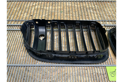 BMW 5 Series F10 F11 Front grill set - front grill