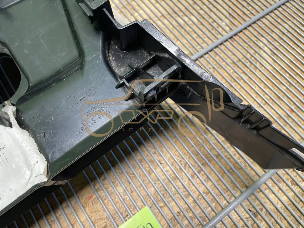 BMW 7 F01 F02 F03 F04 Center console armrest - armrest