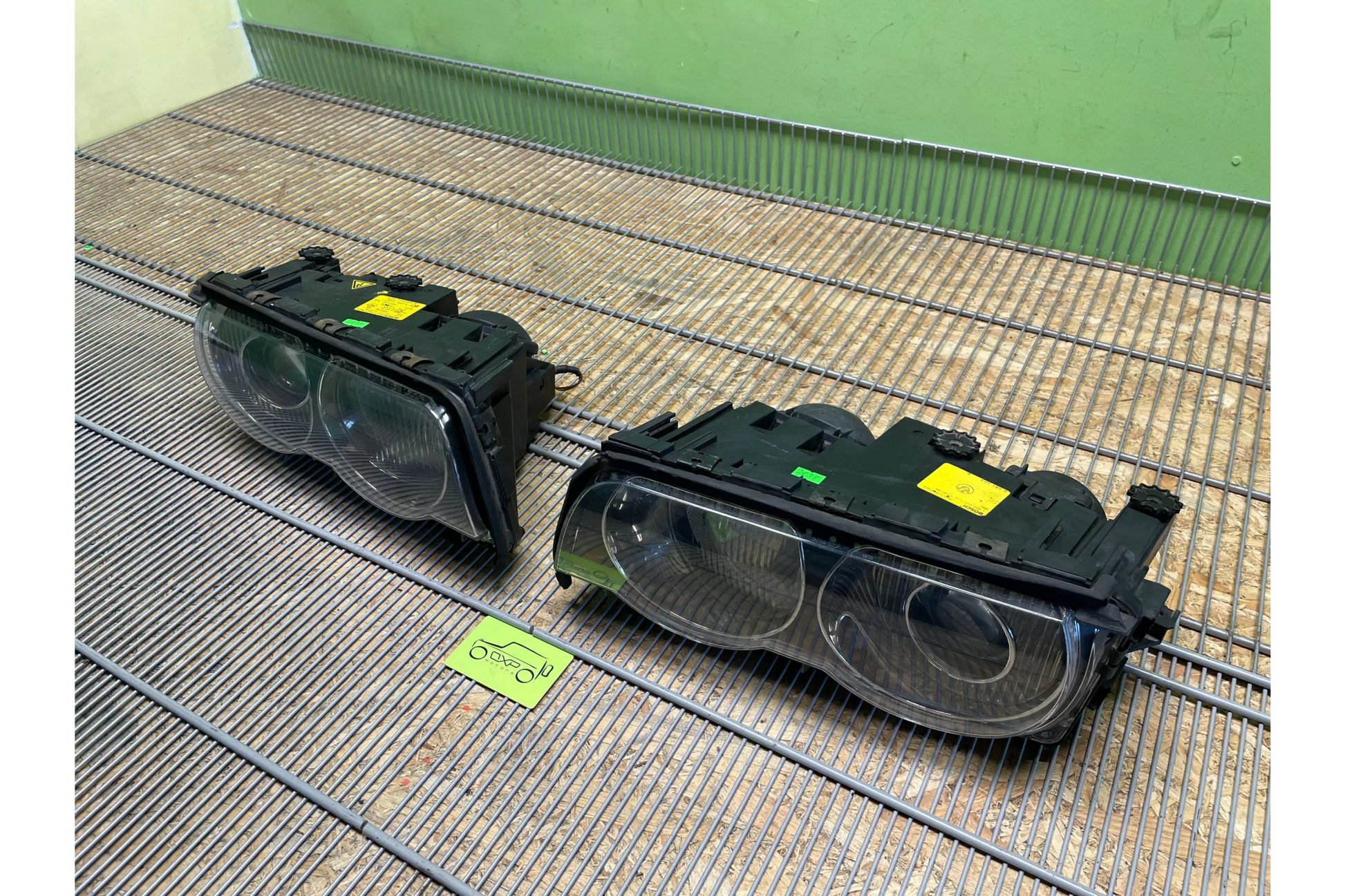 BMW 7 Series E38 Xenon Headlights - headlights