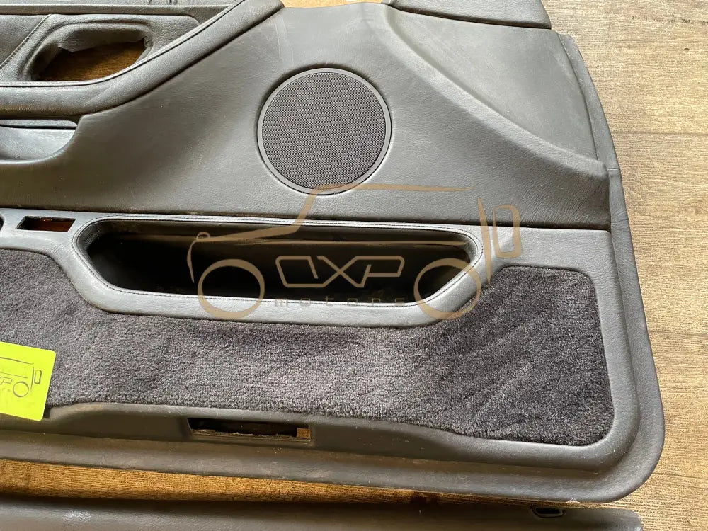 BMW E38 (7 Series) Front door panel set - Door panel set